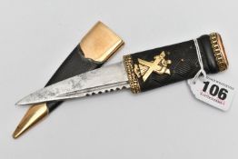 A SCOTTISH SKEAN DHU (SGIAN DUBH) KNIFE, traditional Scottish single edged kilt knife, yellow