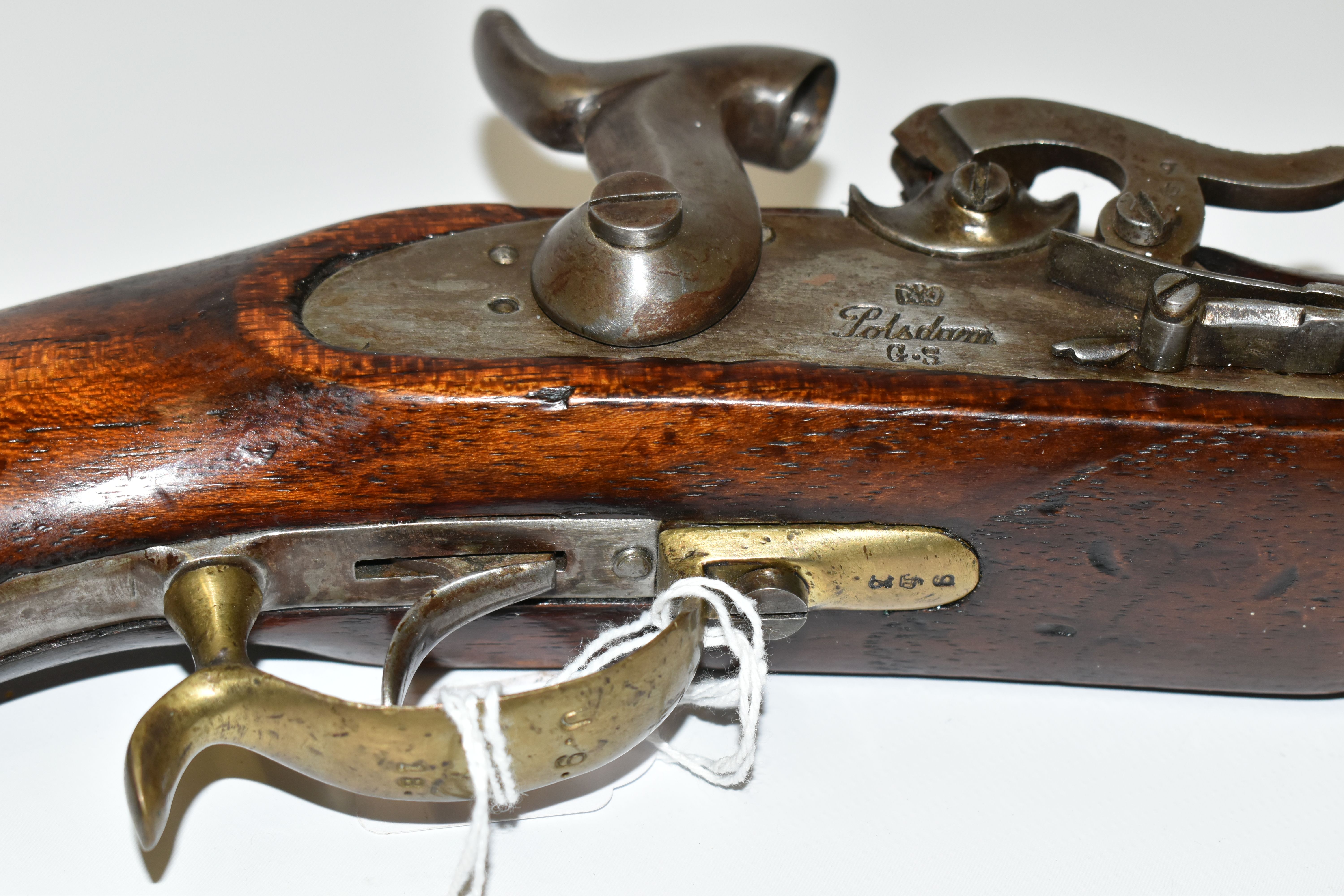 A REPLICA 20 BORE FLINTLOCK POTSDAM PRUSSIAN ARMY ISSUE MILITARY PISTOL FITTED WITH AN 8¾'' BARRE - Image 3 of 9