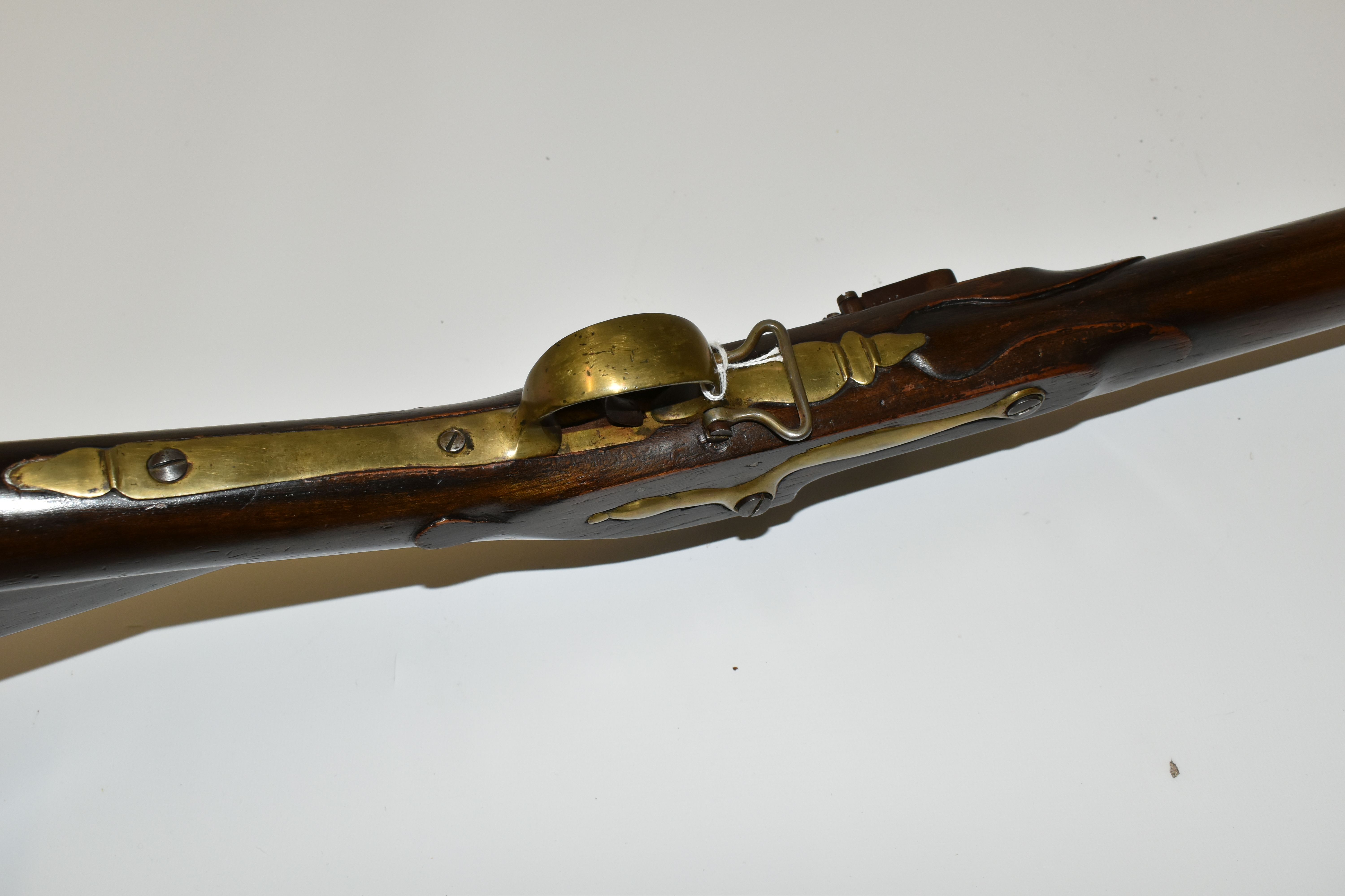 AN OLD REPLICA OLD REPLICA BROWN BESS STYLE MUSKET, only bored through for part of its barrel, the - Image 9 of 13