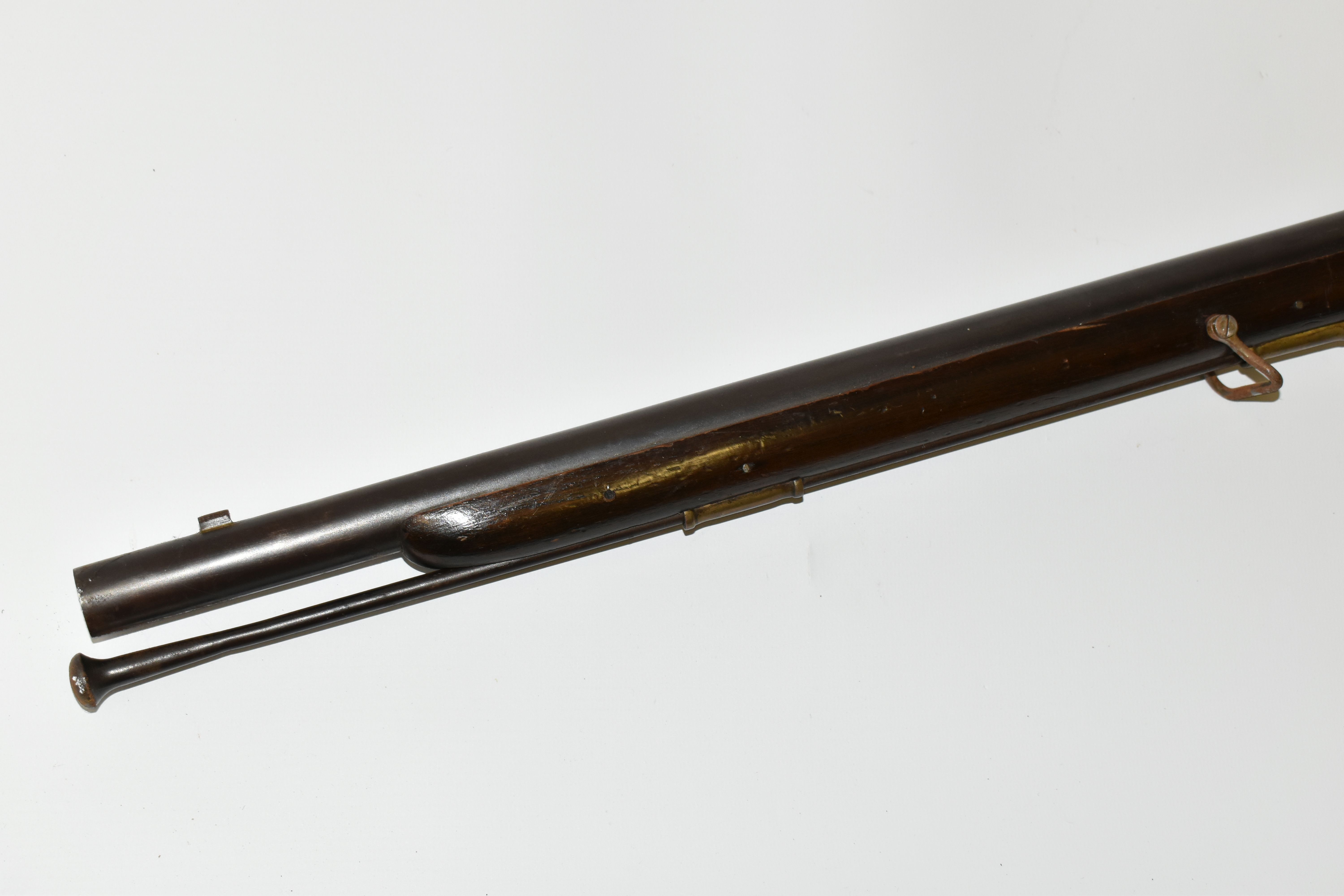 AN OLD REPLICA OLD REPLICA BROWN BESS STYLE MUSKET, only bored through for part of its barrel, the - Image 12 of 13