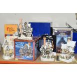 A LARGE COLLECTION OF BOXED DAVID WINTER COTTAGES, comprising a Christmas Special 'Christmas