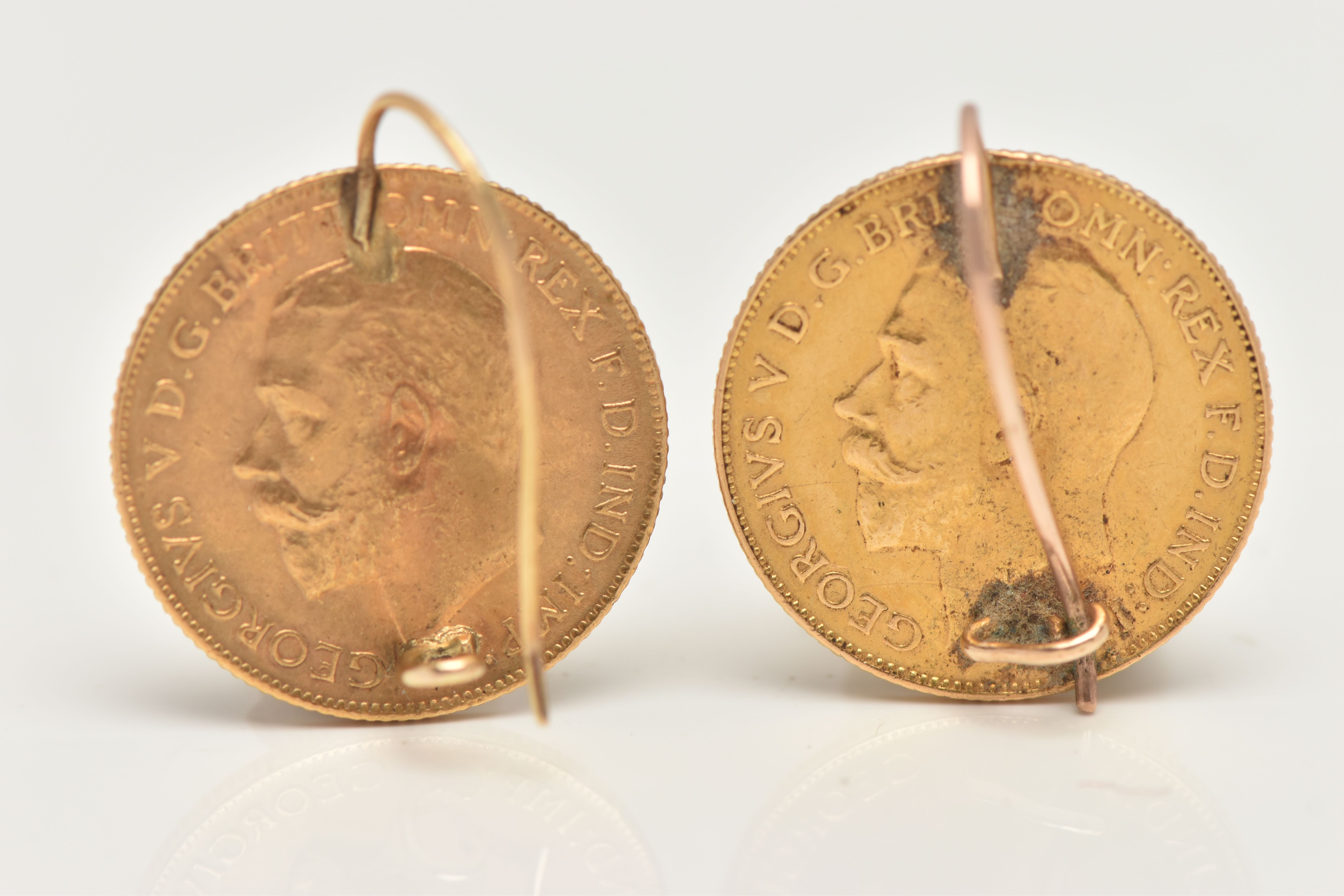 A PAIR OF MOUNTED HALF SOVEREIGN EARRINGS, two George V half sovereigns, one dated 1913 and 1915, - Image 2 of 3