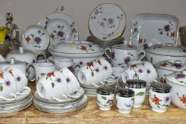 A SIXTY SIX PIECE ROYAL WORCESTER 'ASTLEY' DINNER SERVICE, comprising five casserole dishes of