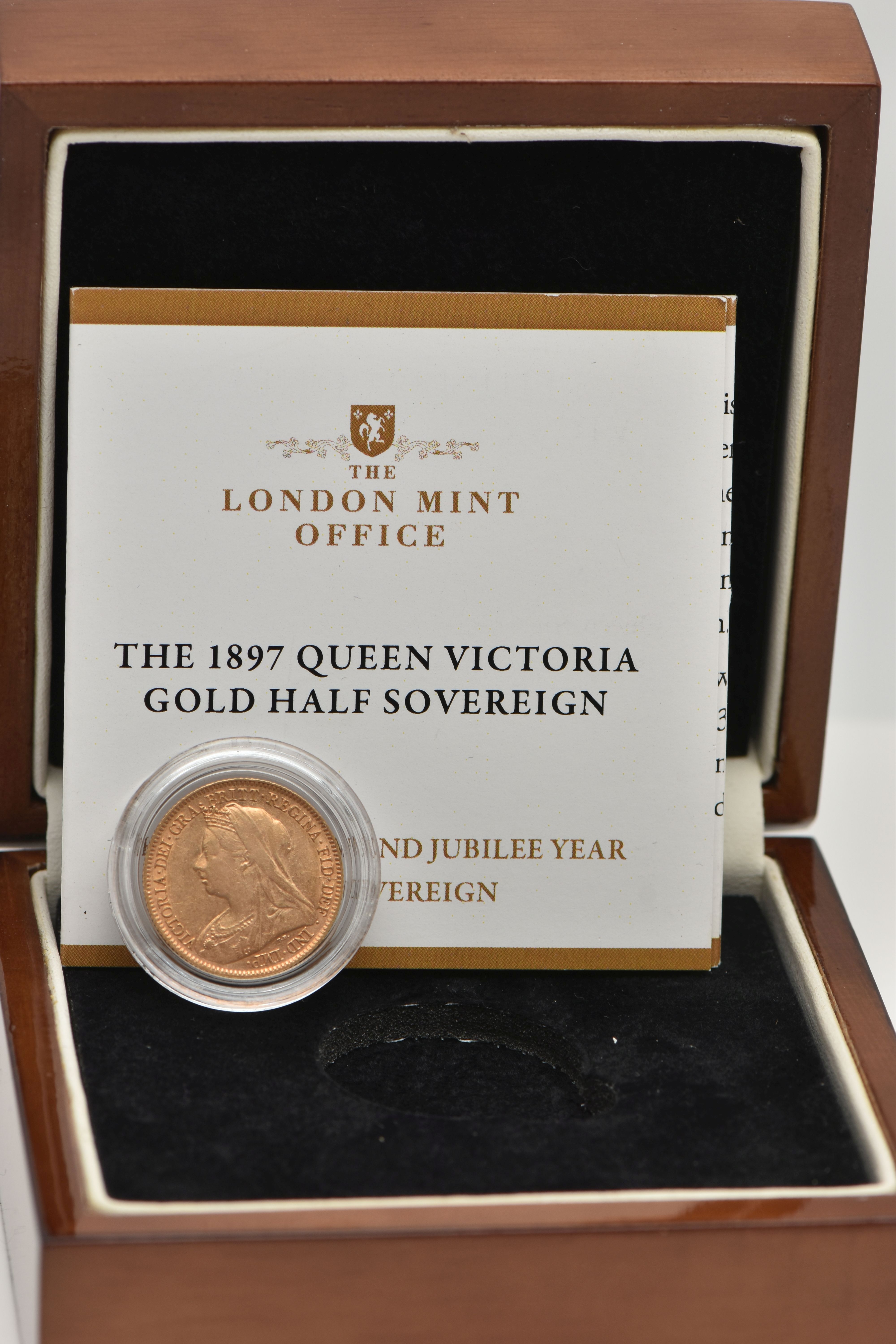 AN 1897 QUEEN VICTORIA GOLD HALF SOVEREIGN COIN IN BOX OF ISSUE WITH ACCOMPANYING CERTIFICATE - Image 3 of 3