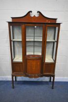 AN EDWARDIAN MAHOGANY AND INLAID DISPLAY CABINET, with swan neck pediment two glazed doors, a