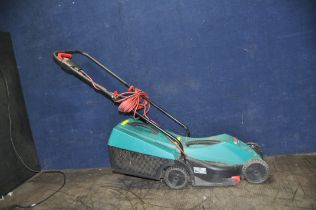 A BOSCH ROTAK 32R ELECTRIC LAWN MOWER, with grass box (PAT pass and working)