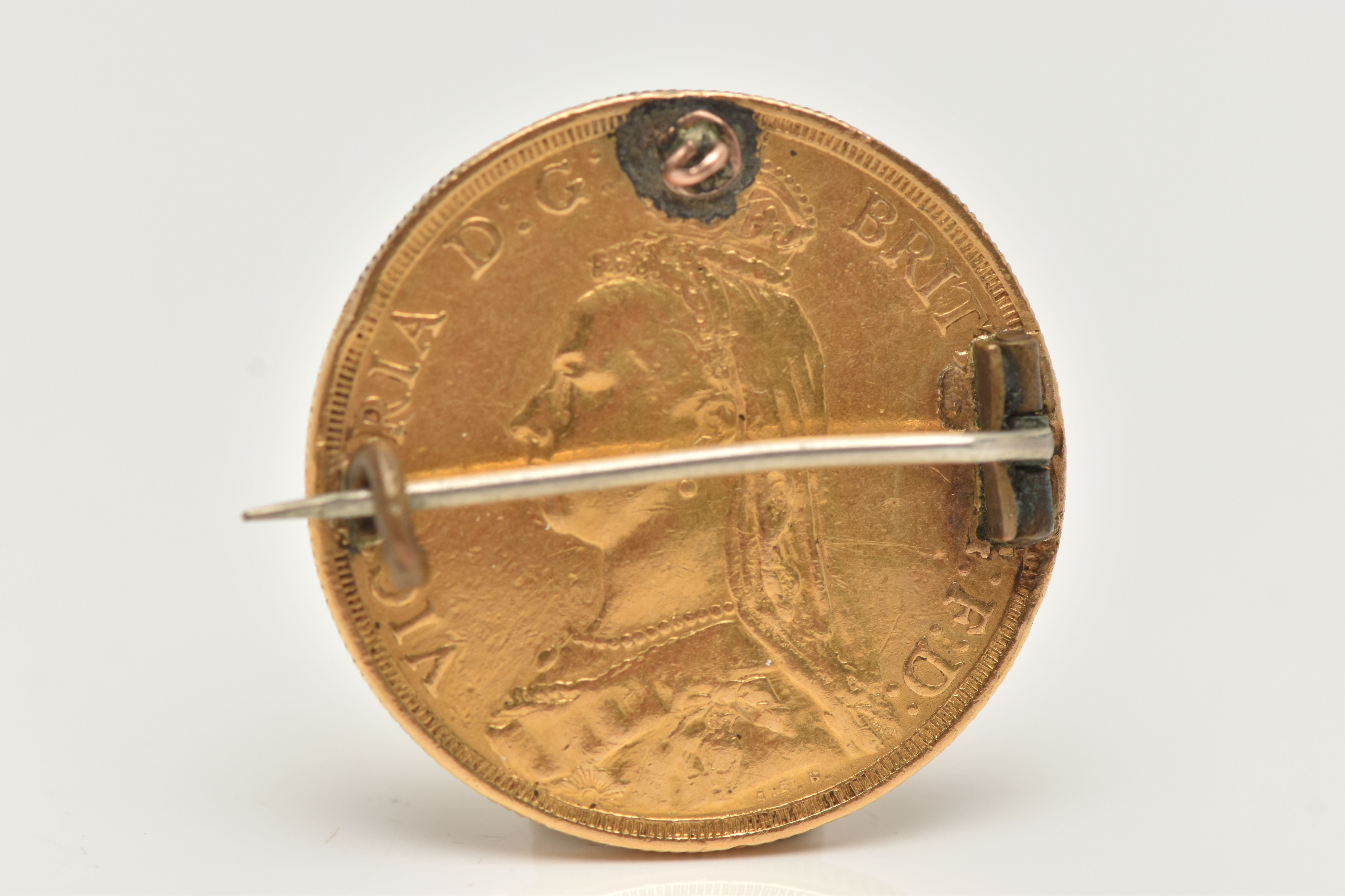 A MOUNTED DOUBLE SOVEREIGN BROOCH, obverse depicting Victoria Jubilee head, reverse George and the - Image 2 of 2