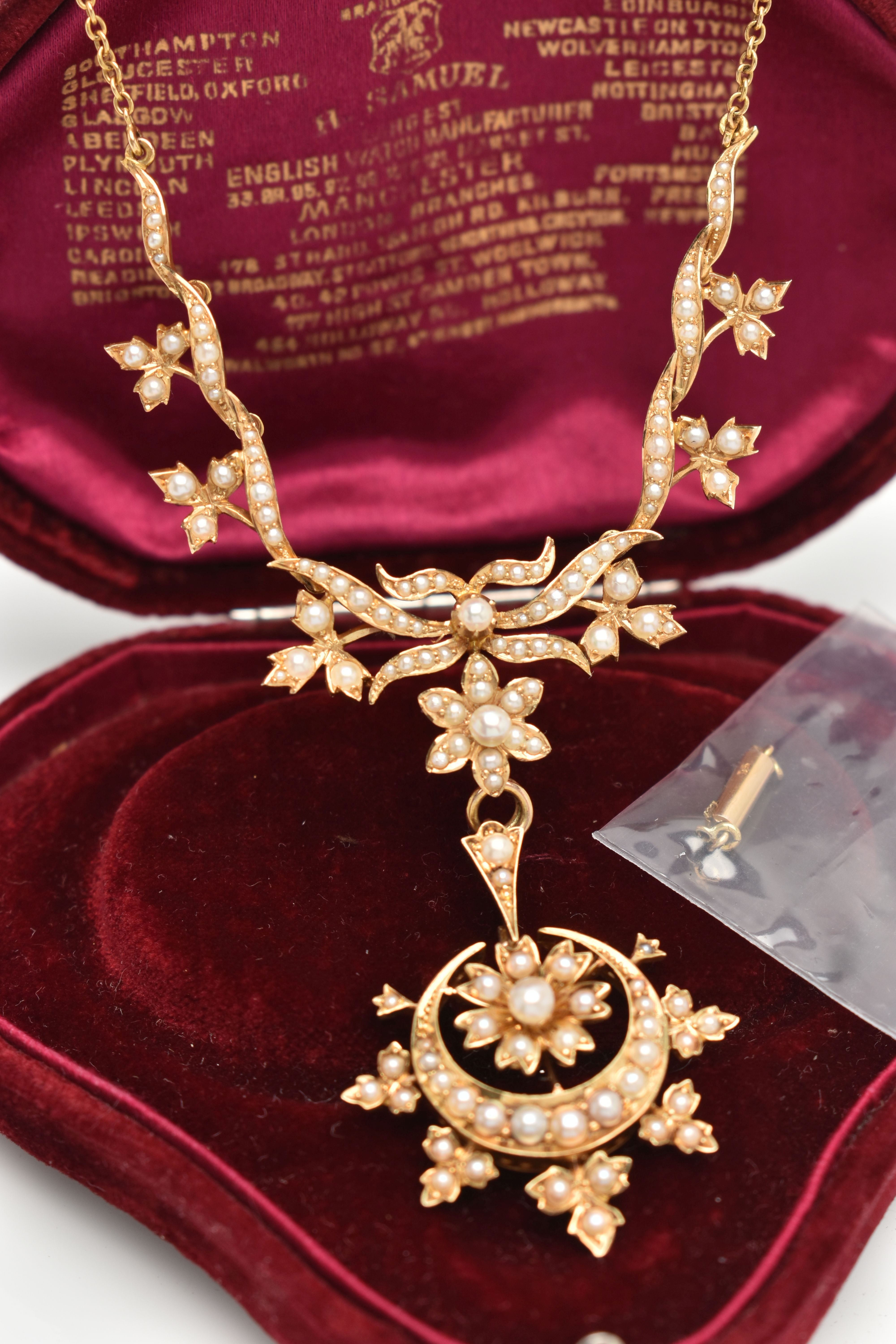 AN EARLY 20TH CENTURY GOLD AND SEED PEARL NECKLACE, a central floral piece leading on to branches - Image 3 of 6