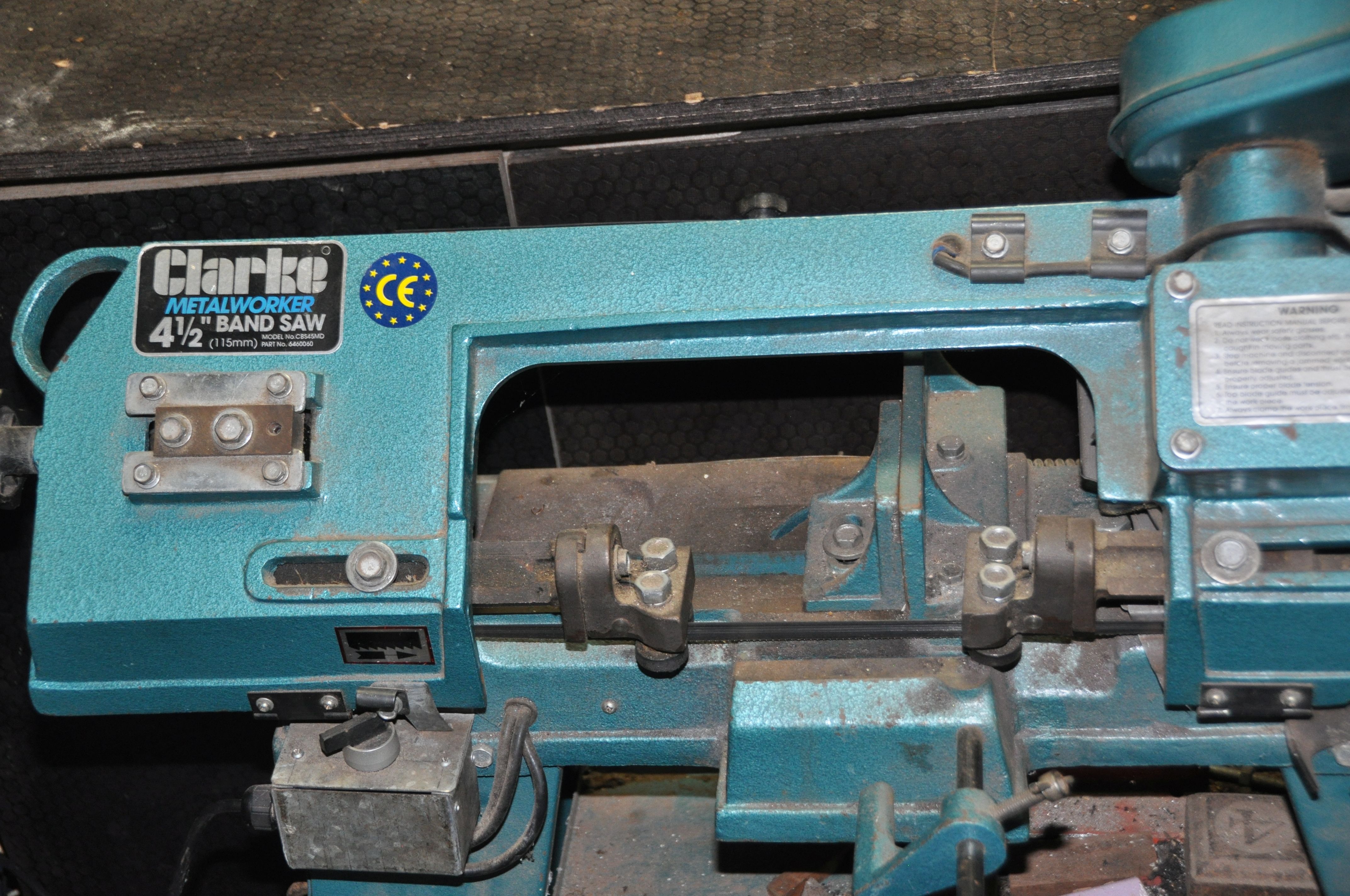 A CLARKE METALWORKER CBS45MD BANDSAW, with 4 1/2in jaw vice total length 92cm (PAT pass and - Image 2 of 2