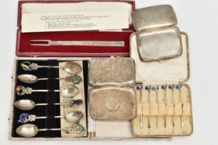 A SMALL PARCEL OF 20TH CENTURY SILVER AND WHITE METAL, comprising a cased replica of the Manners