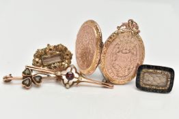 FOUR LATE 19TH CENTURY/EARLY 20TH CENTURY BROOCHES AND A LOCKET, to include a small rectangular