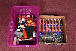 A QUANTITY OF BOXED AND UNBOXED DIECAST VEHICLES, unboxed and assorted playworn models by Matchbox