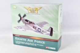 A BOXED LIMITED EDITION CORGI AVIATION ARCHIVE P-51D-20-NA MUSTANG MODEL MILITARY AIRCRAFT, 1:32