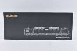 A BOXED ACCURASCALE MODEL RAILWAY BRITISH RAILWAYS TYPE 5, Highley Detailed OO Gauge, Class 55 '