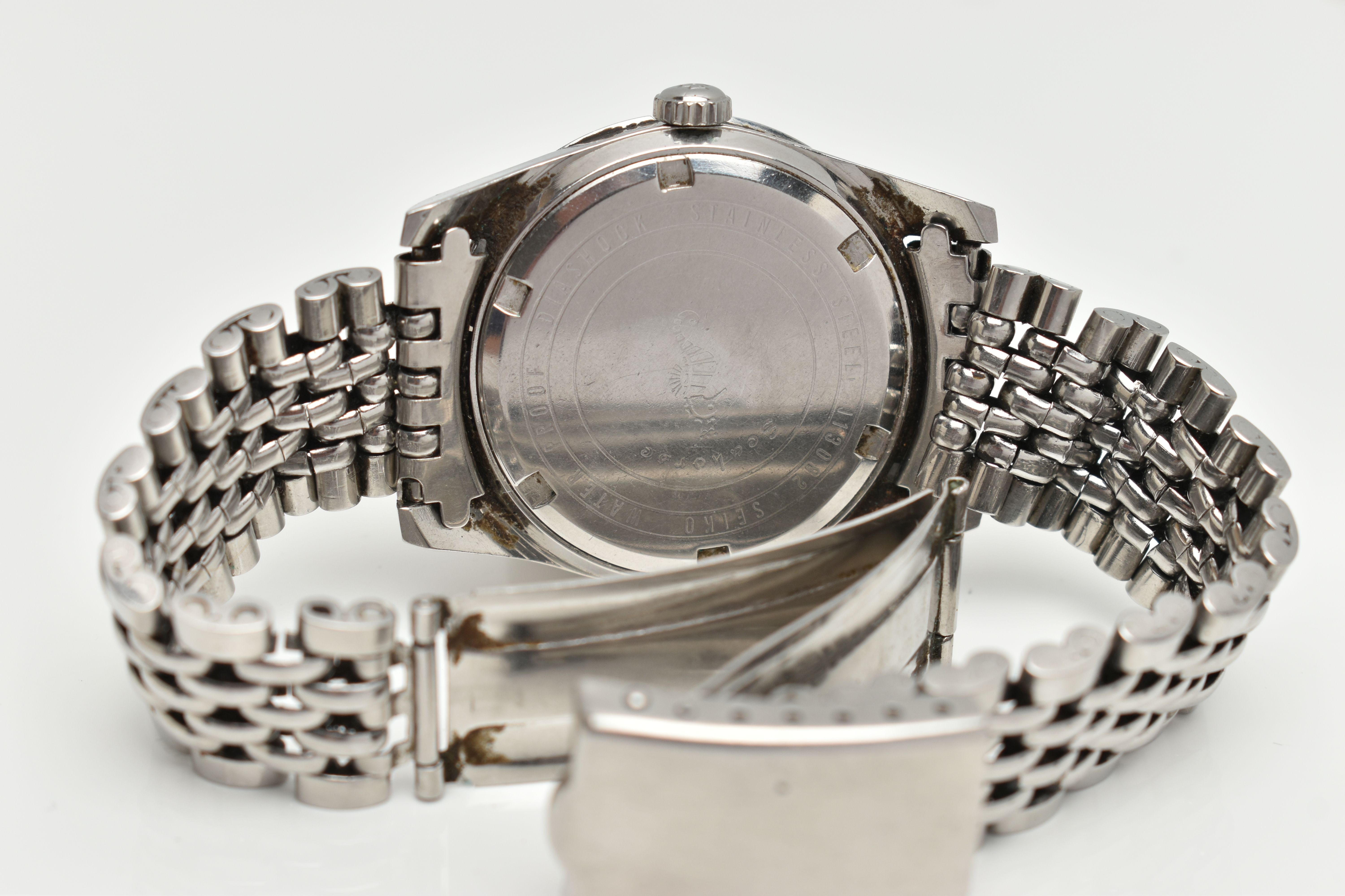 A GENTS 'SEIKO' WRISTWATCH, manual wind, round silver dial signed 'Seiko Sportsman, water proof, Sea - Image 5 of 6