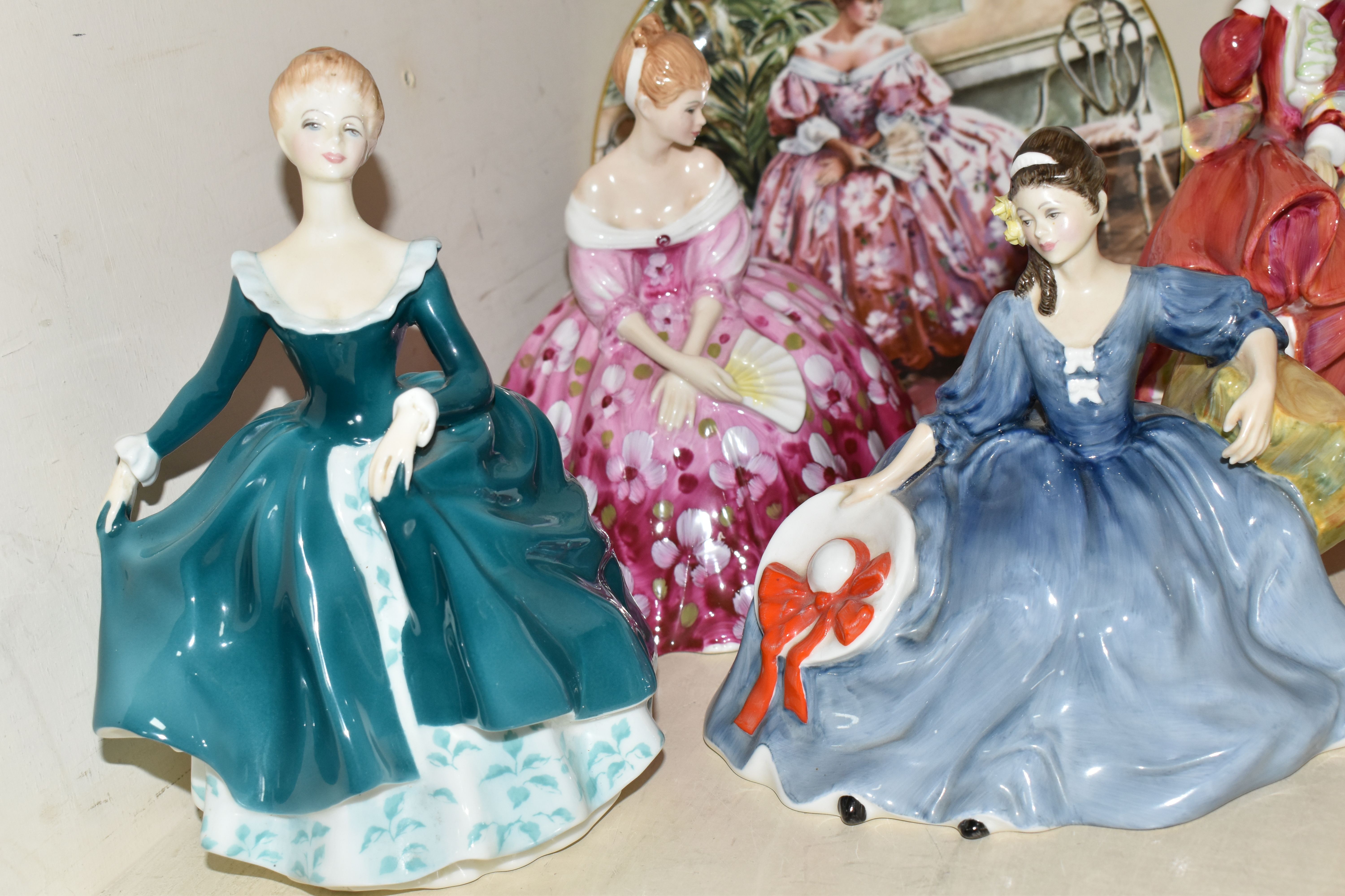 SIX ROYAL DOULTON LADY FIGURES AND A COLLECTORS PLATE, comprising 'Penelope' HN1901, 'Elyse' HN2429, - Image 3 of 6