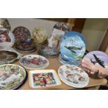 A QUANTITY OF COLLECTORS PLATES, to include eight Coalport 'Reach for the Sky' aviation plates,