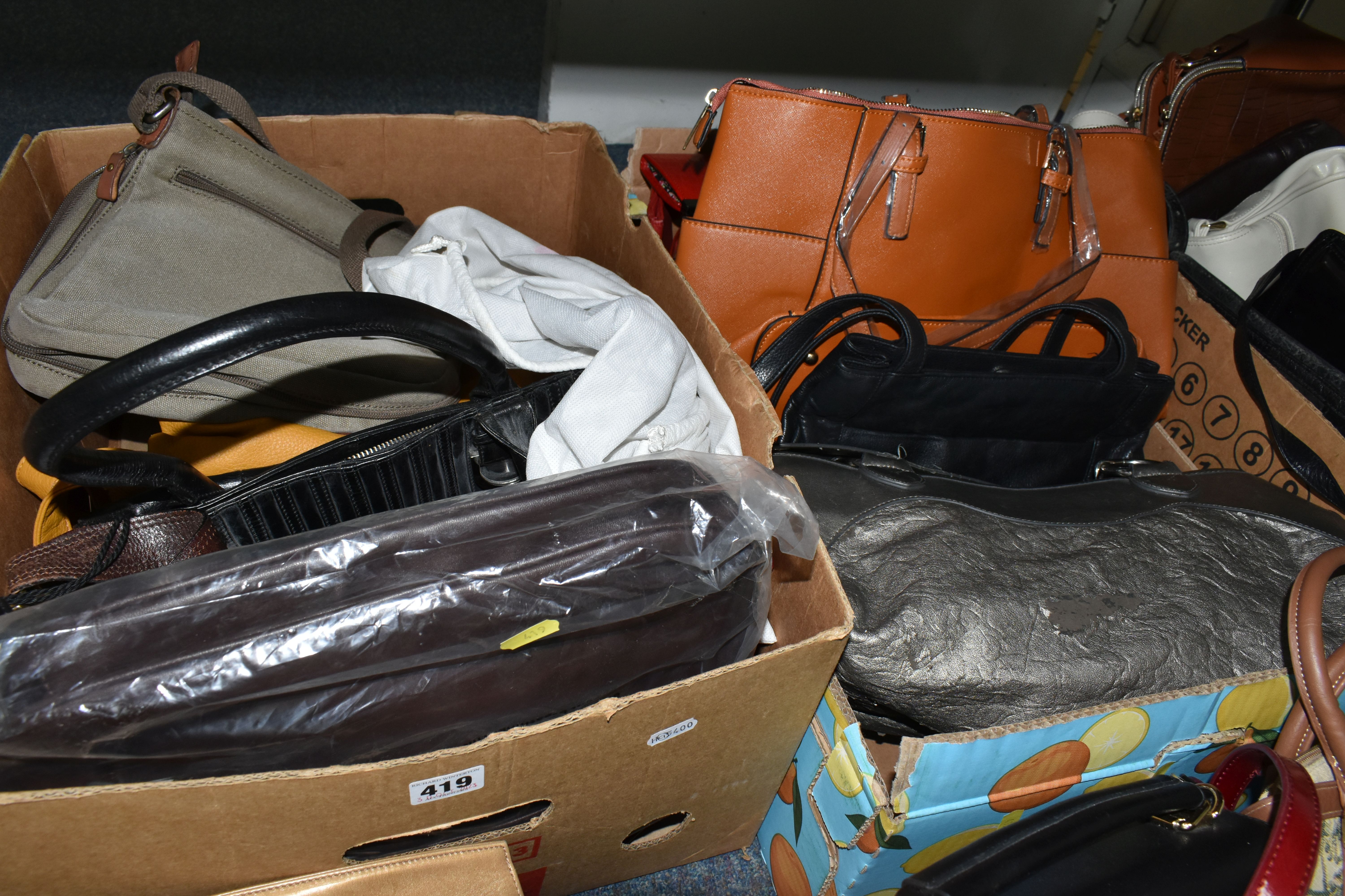 FOUR BOXES OF HANDBAGS AND HATS, over thirty hand bags, maker's names include Tule, Liz - Image 6 of 7