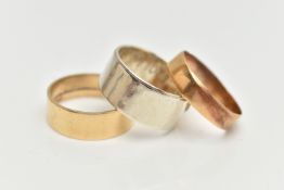 THREE GOLD BAND RINGS, the first a plain 22ct gold band ring, with 22ct hallmark for Birmingham,