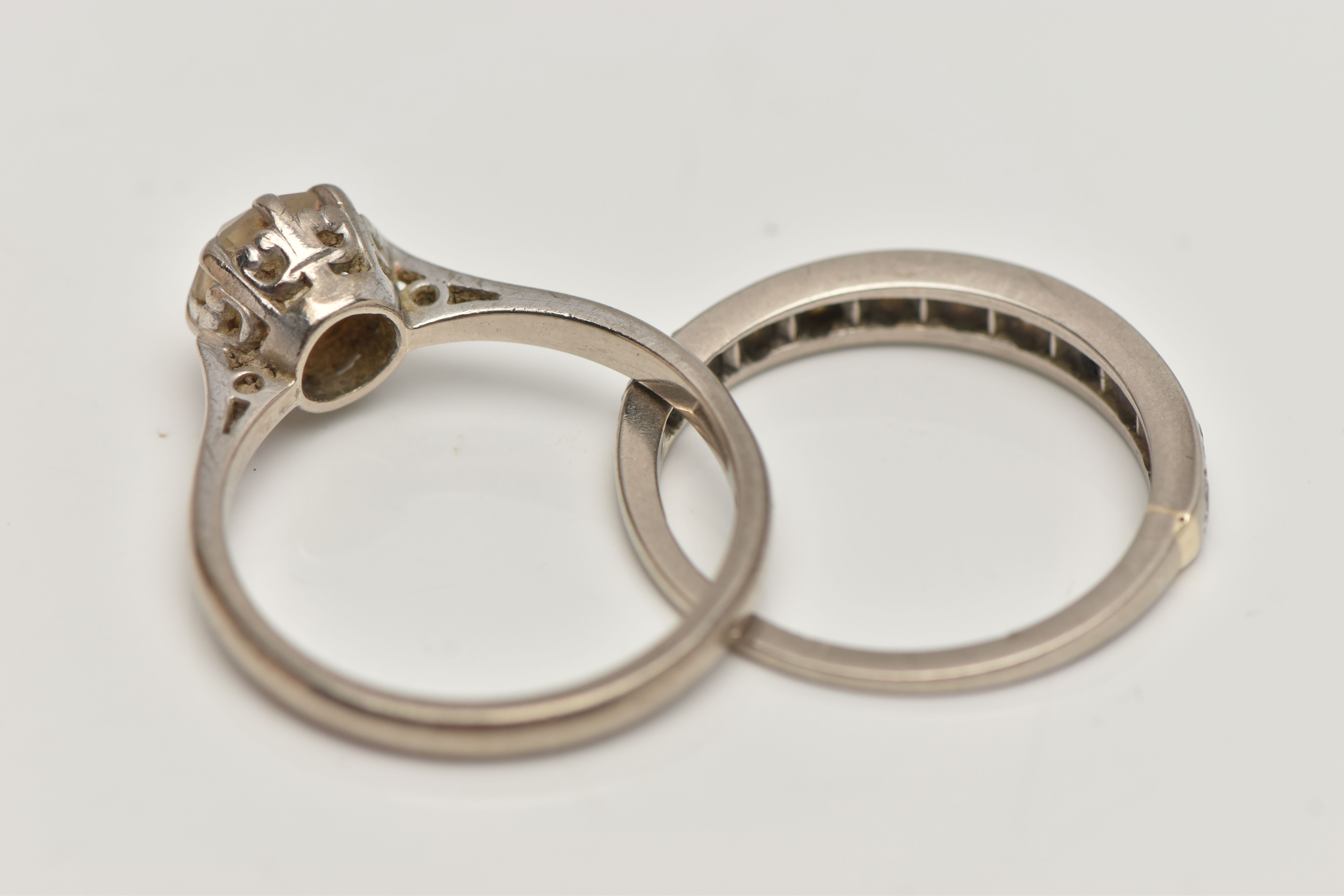 A DIAMOND HALF ETERNITY RING AND AN 18CT GOLD PASTE RING, the first designed as a line of eleven - Image 3 of 4