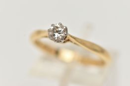 AN 18CT GOLD SINGLE STONE DIAMOND RING, the brilliant cut diamond within an eight claw setting to