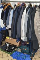A QUANTITY OF MENS CLOTHING AND ACCESSORIES, to include coats, jackets and trousers etc, to