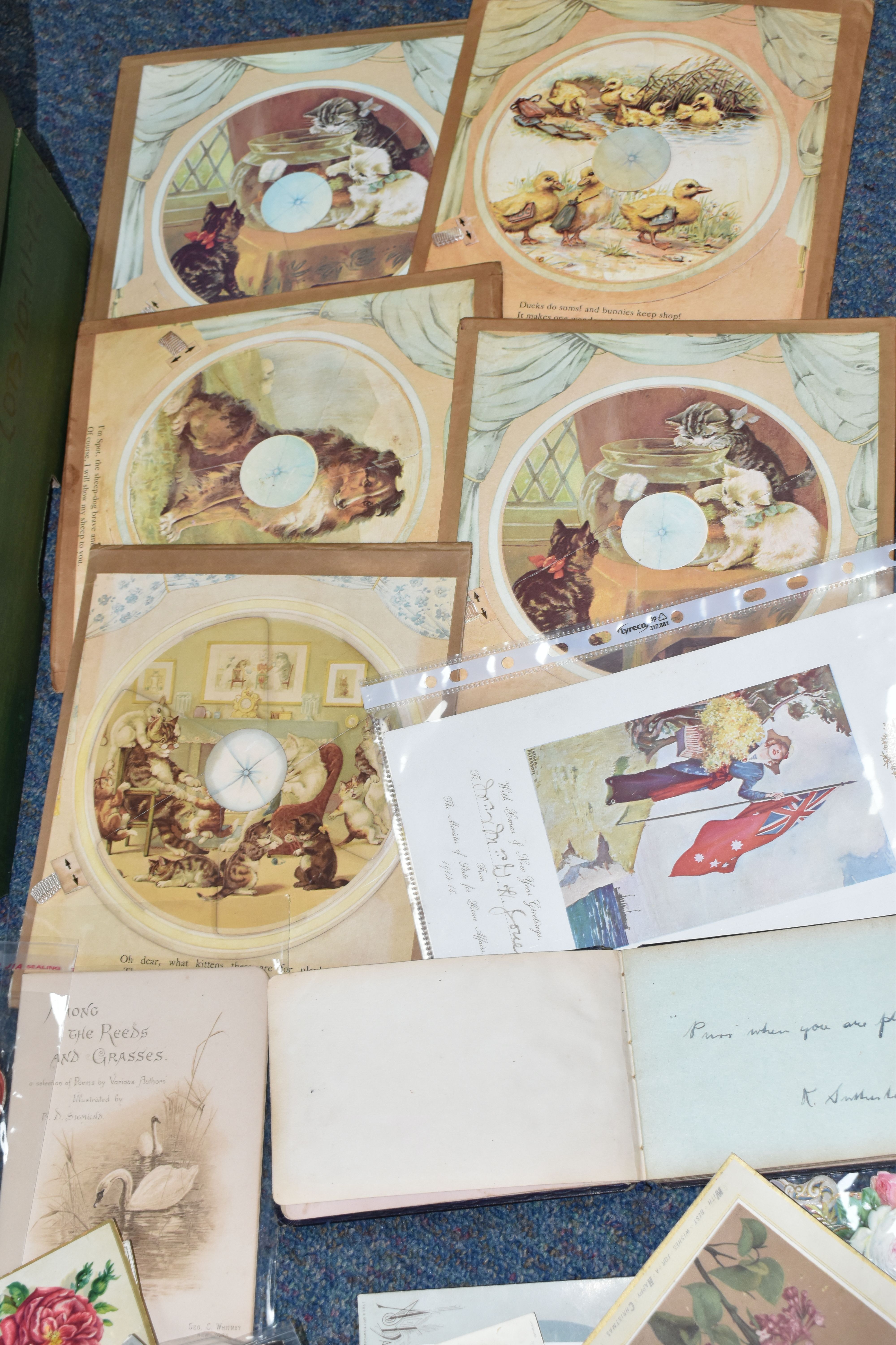 A LARGE COLLECTION OF VICTORIAN/EDWARDIAN EPHEMERA comprising of approximately 850 greetings card, - Image 7 of 8