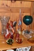 A COLLECTION OF DECORATIVE GLASSWARES, to include a red and amber Murano sommerso figure eight bowl,
