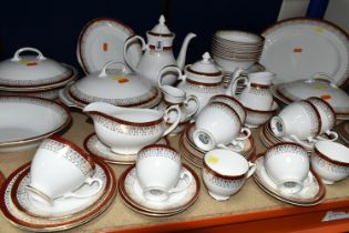 AN EIGHTY TWO PIECE ROYAL GRAFTON 'MAJESTIC' PATTERN DINNER SERVICE, comprising three covered