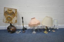 A SELECTION OF TABLE LAMPS, to include a contemporary lamp, a Laura Ashley lamp, a brass lamp, and