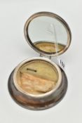 A 1920'S SILVER SMALL JEWELLERY BOX, of circular outline, the hinged lid set with plastic faux