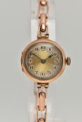 A LADYS EARLY 20TH CENTURY 9CT GOLD WRISTWATCH, manual wind, round gold dial, Arabic numerals,