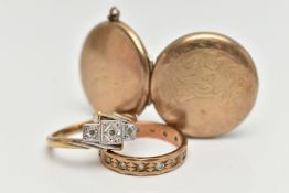 A SMALL SELECTION OF JEWELLERY ITEMS, to include a three stone diamond ring, white metal mount,
