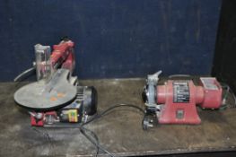 REXON POWER TOOLS comprising of a SS16SA scroll saw and a SG260A bench Grinder (condition report: