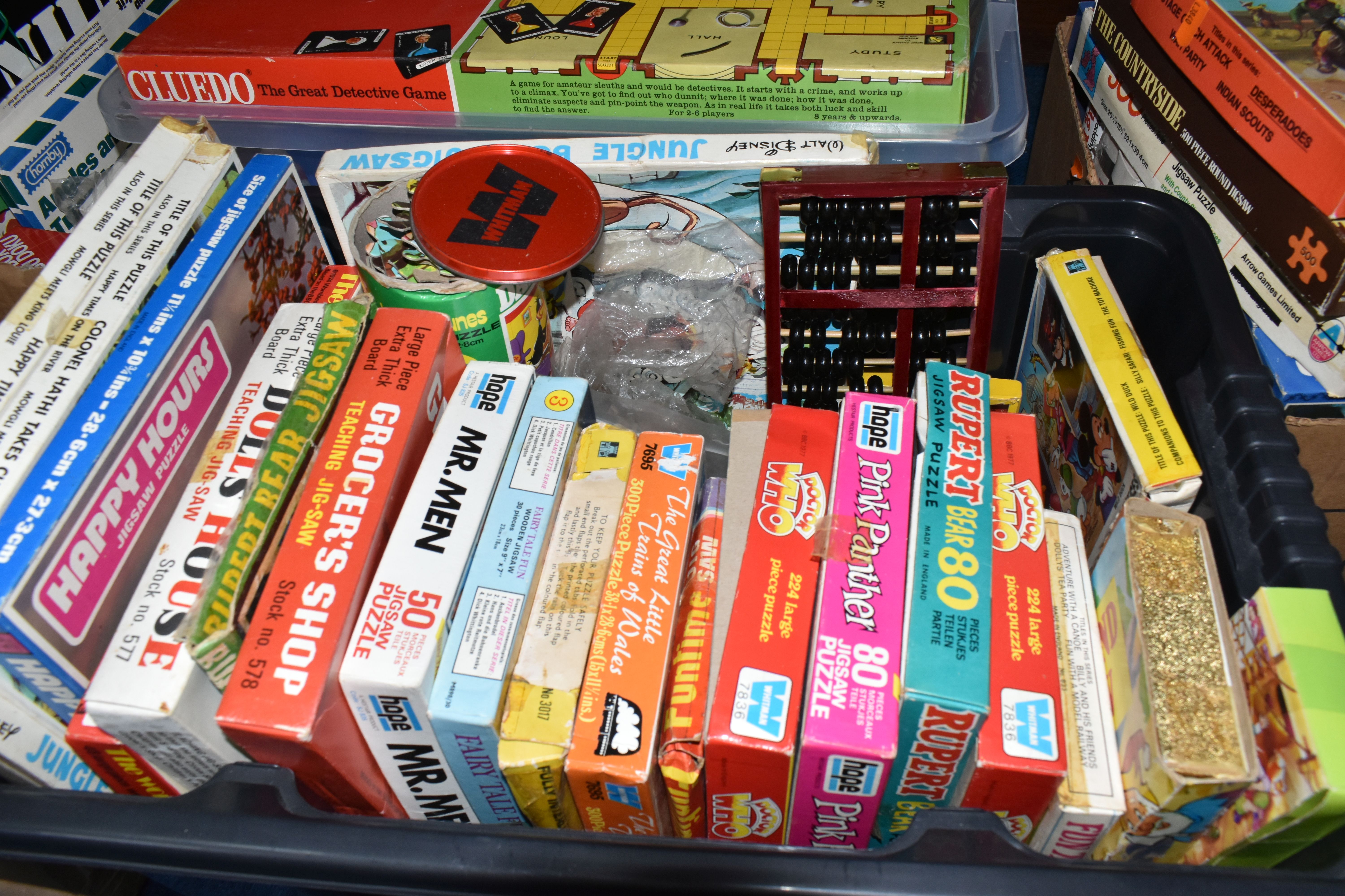 SIX BOXES OF GAMES AND PUZZLES, games to include Advanced Hero Quest, Blockbuster, Connect 4, Spotty - Image 2 of 6