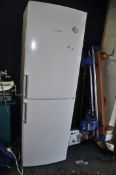 A SIEMENS KG34NVW24G TALL FRIDGE FREEZER width 60cm depth 60cm height 186cm (PAT pass and working at