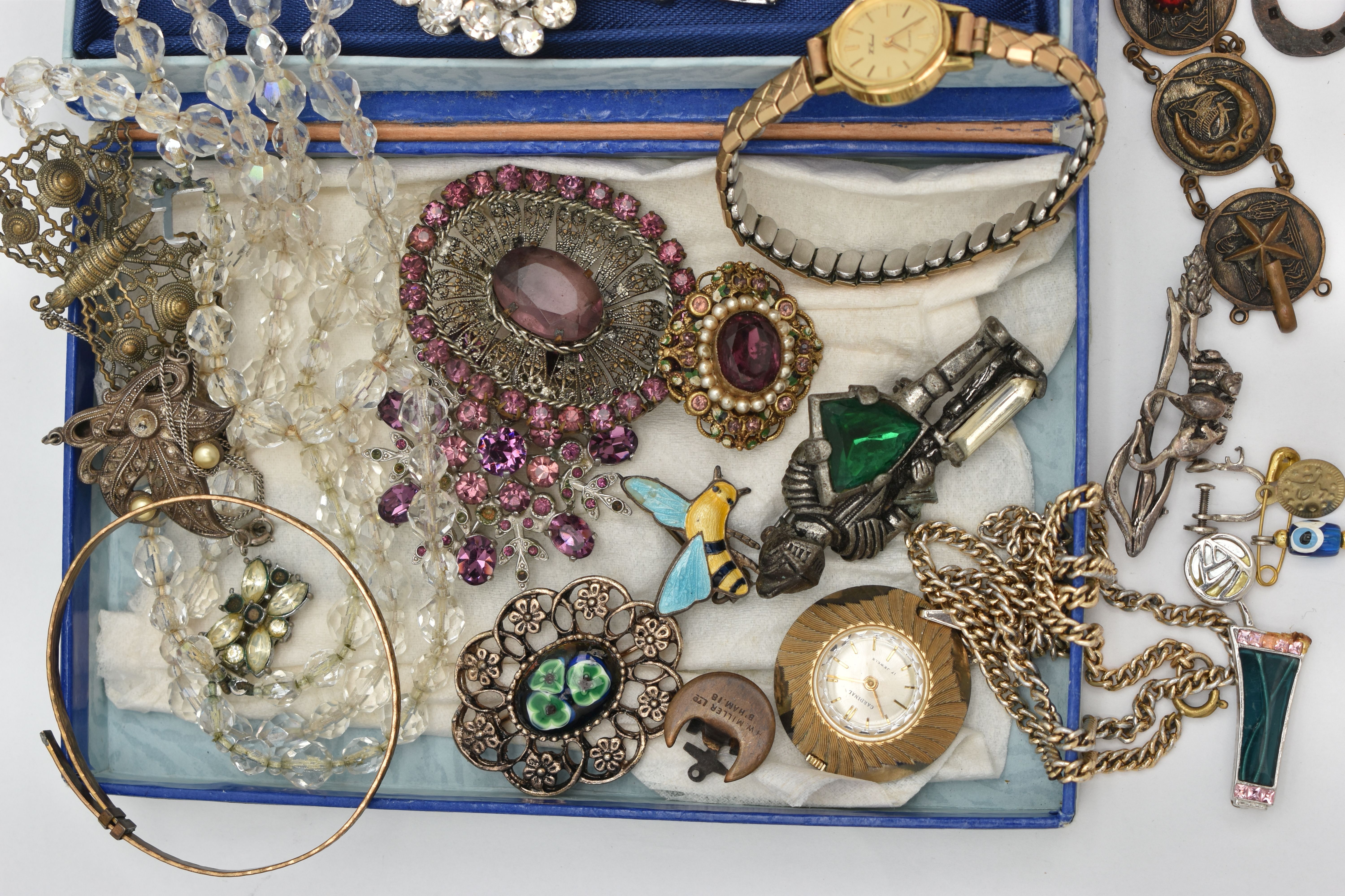 A SELECTION OF COSTUME JEWELLERY, to include two early 20th century faceted bead necklaces, a - Image 2 of 12