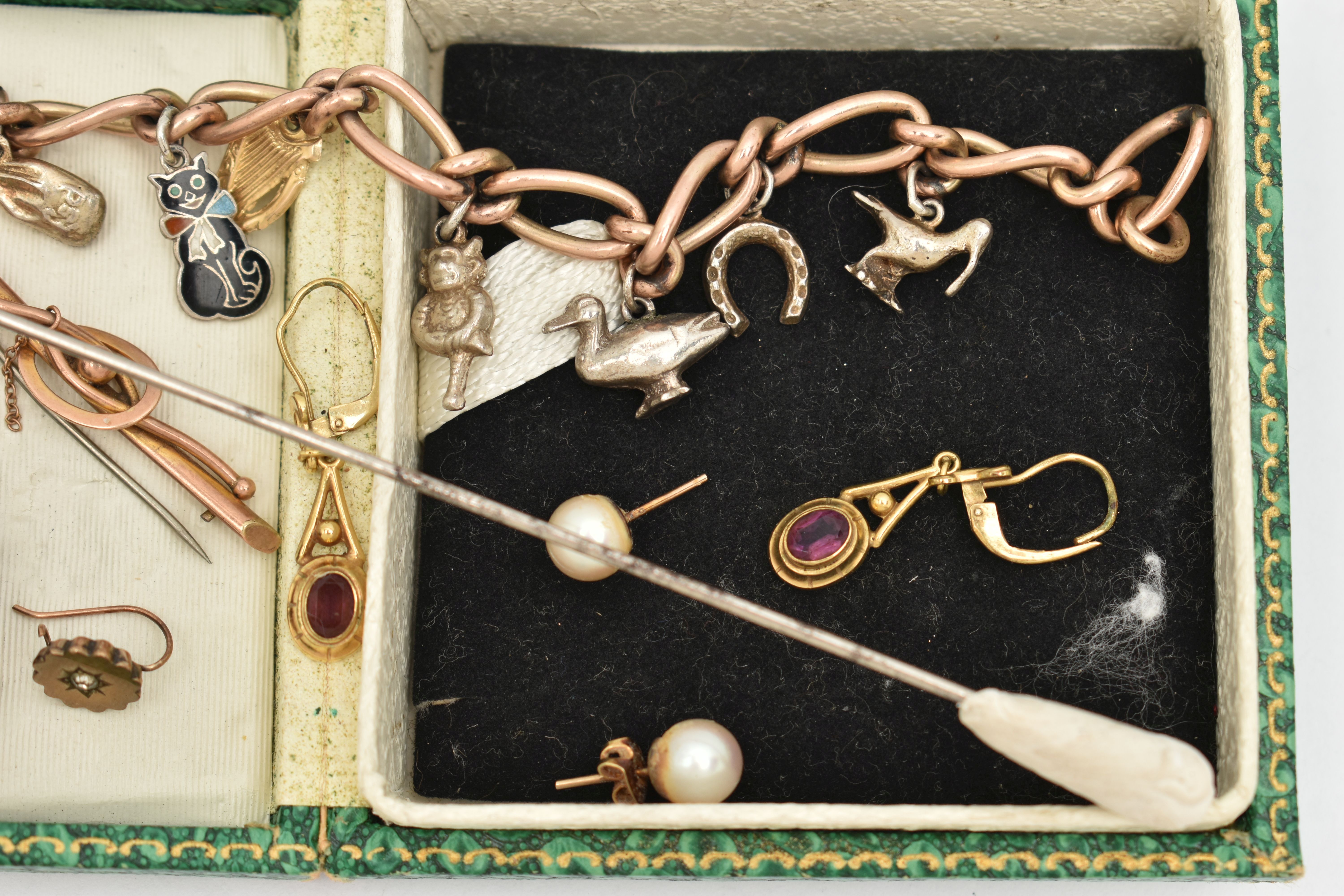 ASSORTED JEWELLERY, to include a gold plated bracelet, fitted with various charms to include a 9ct - Image 2 of 5