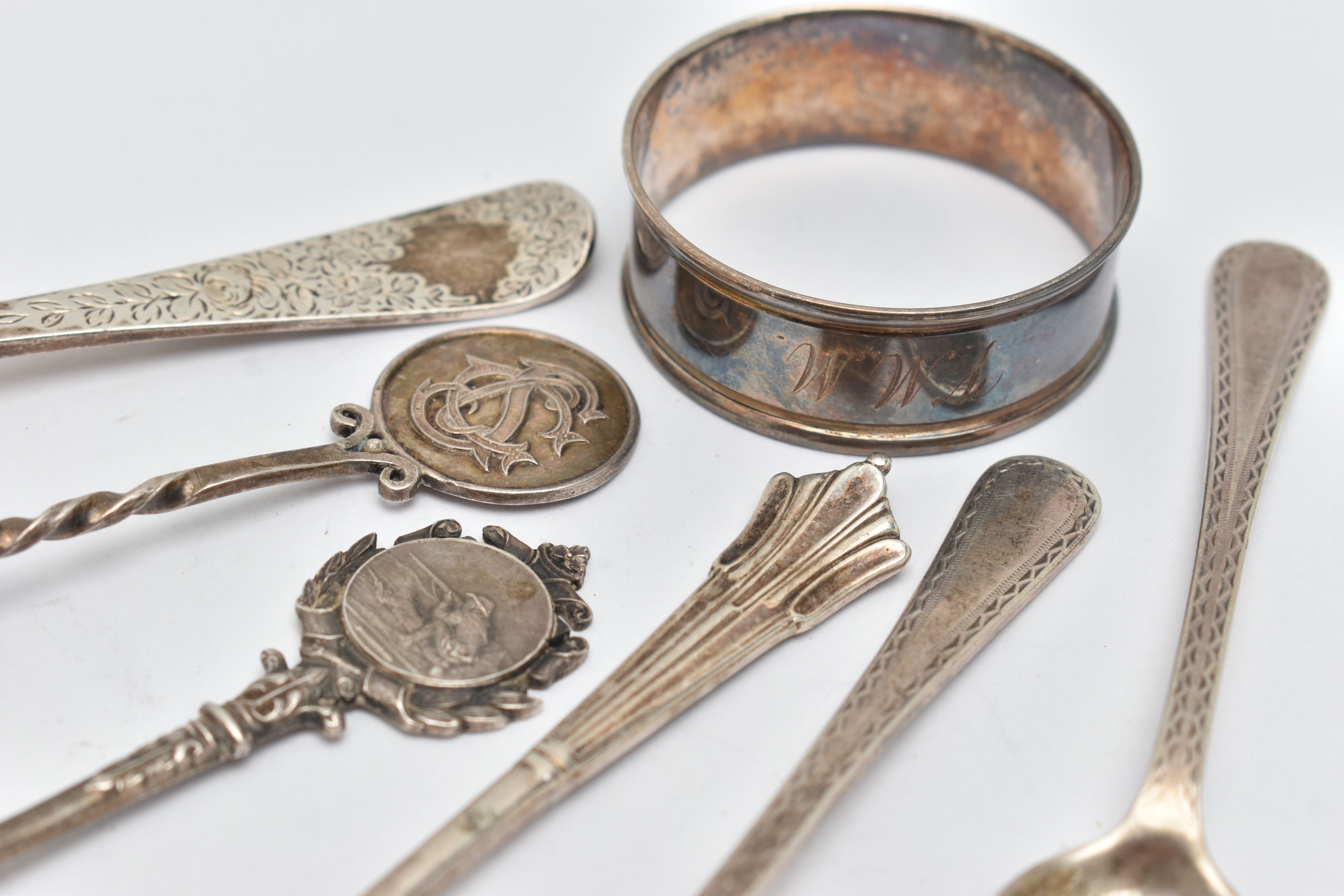 A SMALL PARCEL OF VICTORIAN AND 20TH CENTURY SILVER, including a circular napkin ring, engraved - Image 2 of 3