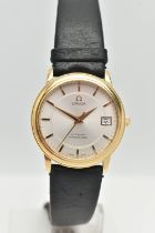 AN 18CT GOLD OMEGA WRISTWATCH, with automatic movement, circular silver dial signed Omega