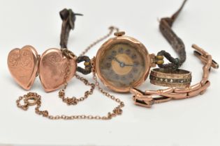 AN EARLY 20TH CENTURY WRISTWATCH AND SMALL ASSORTMENT OF JEWELLERY, to include a hand wound watch,