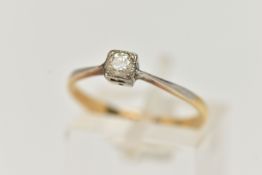 A YELLOW METAL DIAMOND SINGLE STONE RING, round brilliant cut diamond, in a white metal mount,