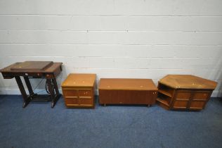 A 20TH CENTURY OAK CASED SINGER TREADLE SEWING MACHINE, width 88cm x depth 42cm x height 78cm, three