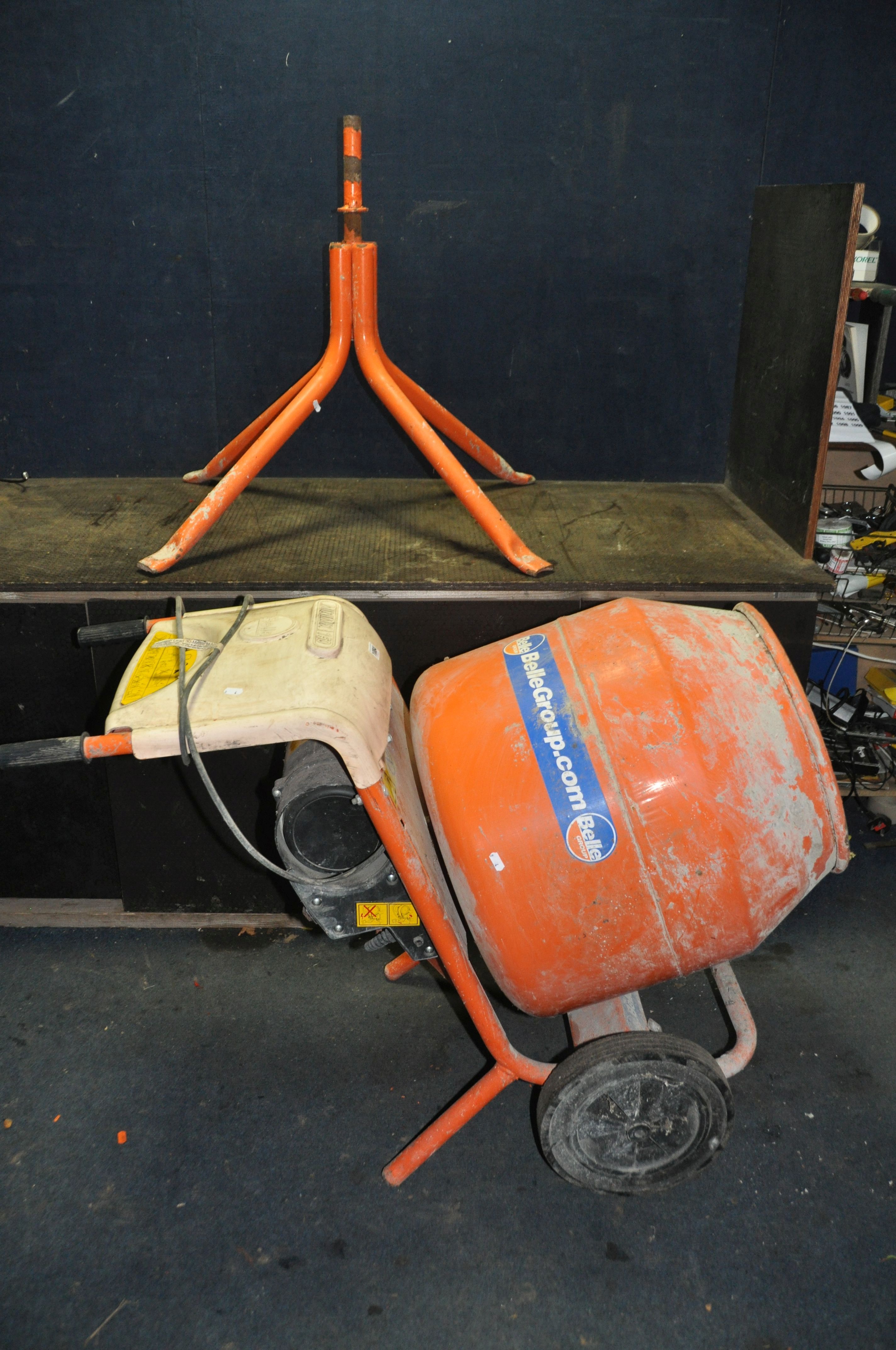 A BELLE MINIMIX 150 CEMENT MIXER AND STAND cylinder capacity 136ltr (PAT pass and working) (