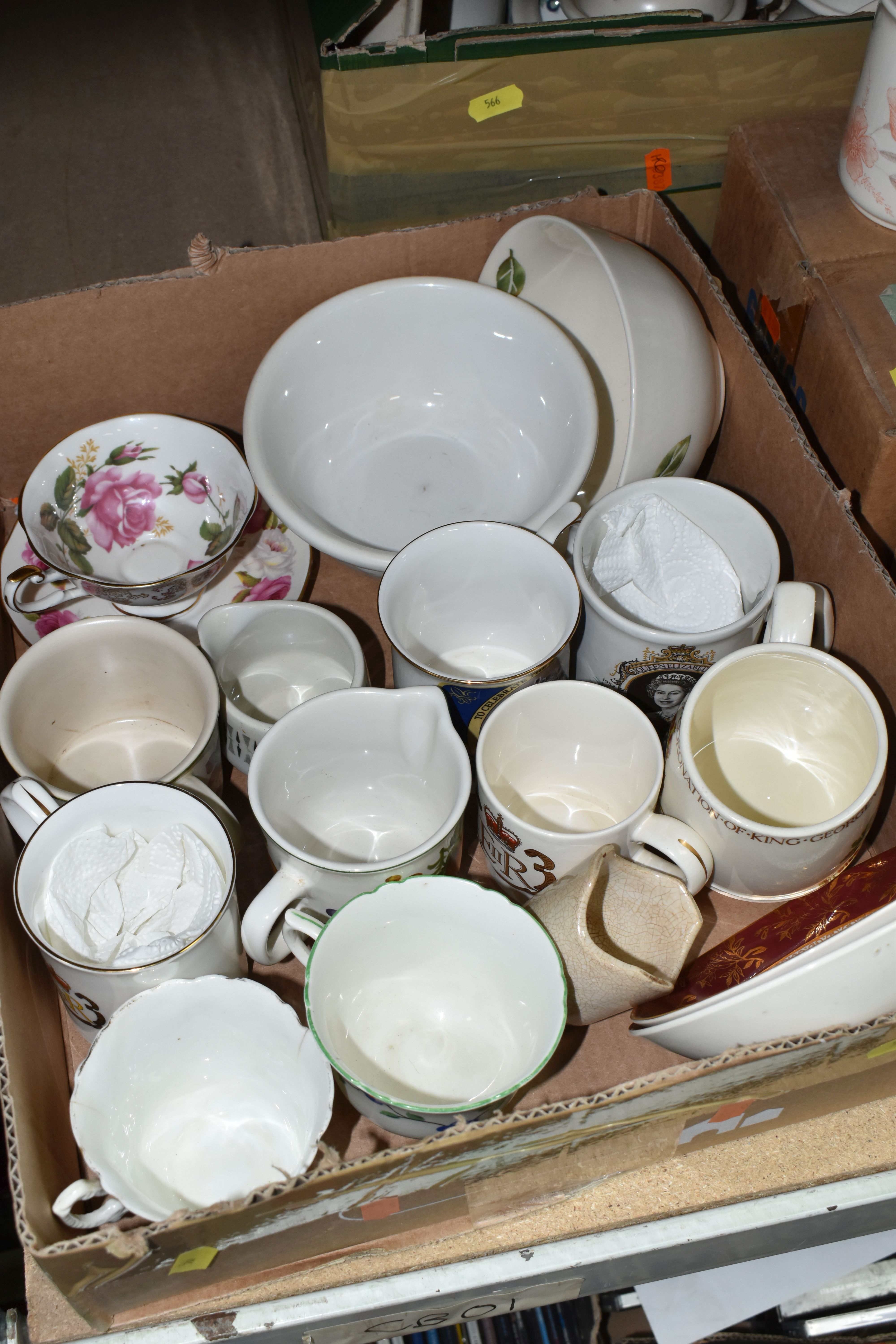 SIX BOXES OF TEA AND DINNER WARES ETC, to include green Denby Stoneware, Stanley rose pattern tea - Image 2 of 6