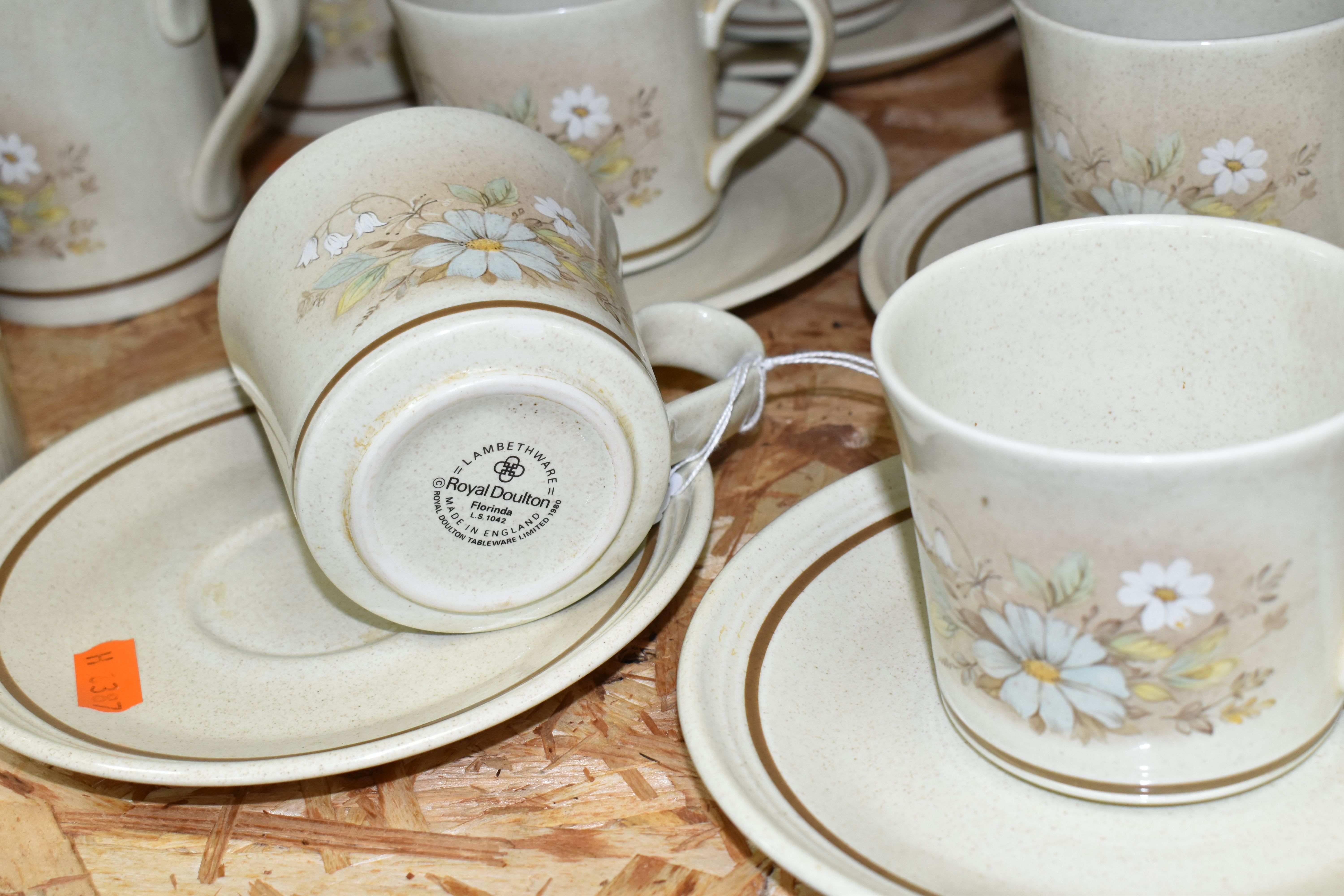 TWO ROYAL DOULTON DINNER SERVICES, a seventy two piece 'Florinda' LS1042 dinner service: - Image 5 of 9