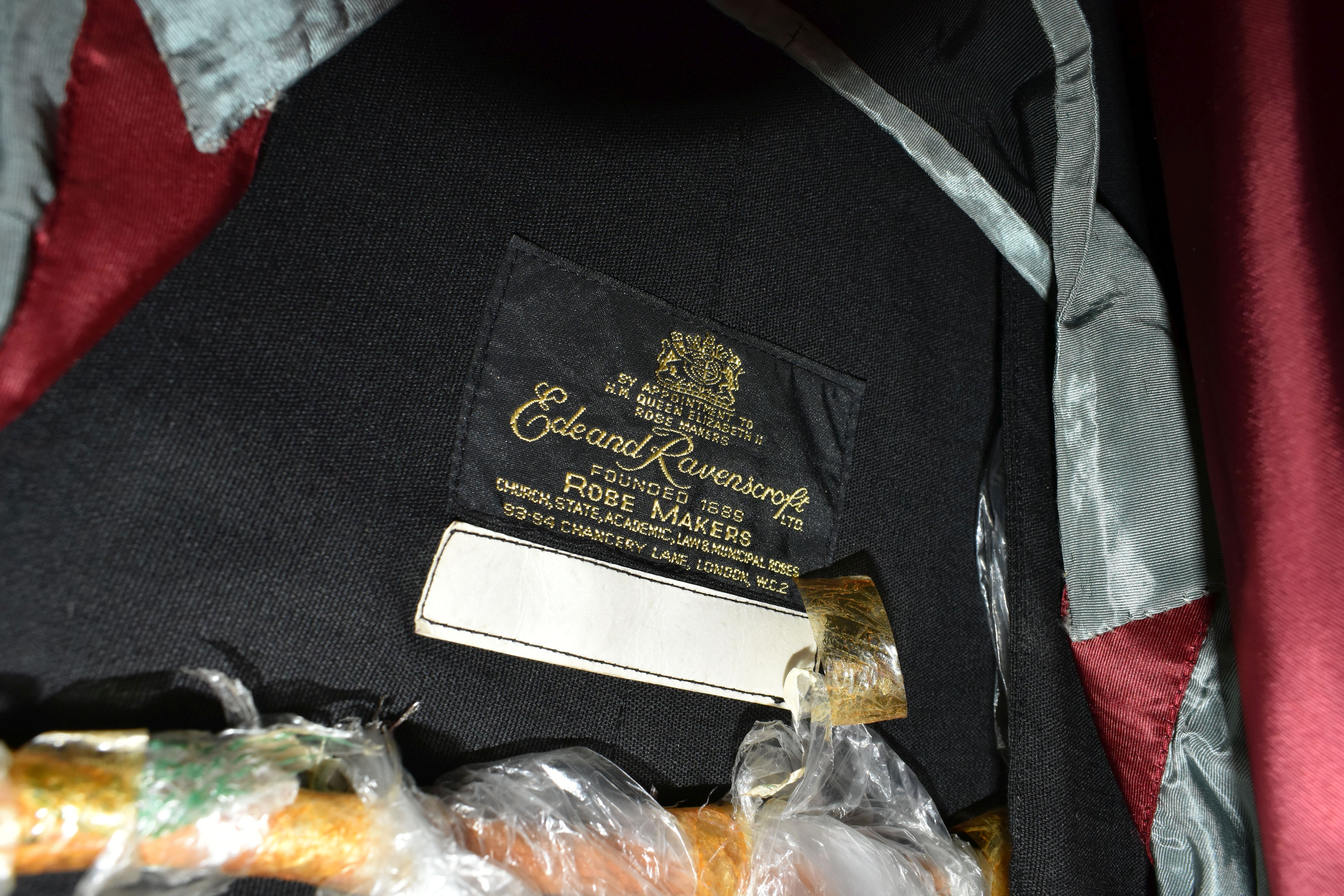 A GROUP OF GENTLEMEN'S CLOTHING AND ACCESSORIES, to include a university graduate gown navy blue - Image 8 of 14