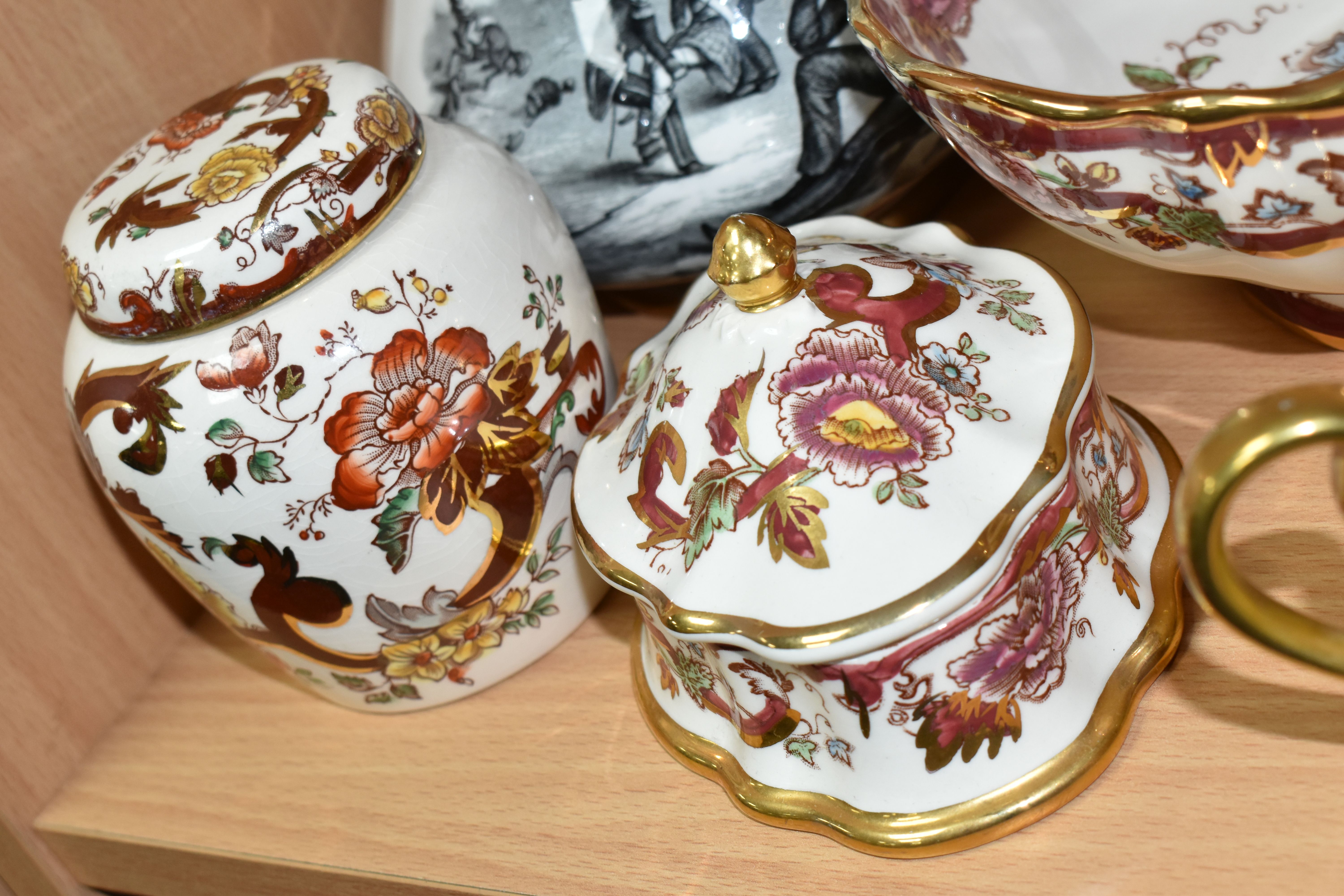 A GROUP OF CERAMICS, to include an Aynsley Orchard Gold twin handled sucrier, with N. Brunt, a - Image 5 of 11