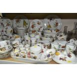 ROYAL WORCESTER 'EVESHAM', WILD HARVEST' AND 'ARDEN' DINNER WARES ETC, to include thirteen Arden