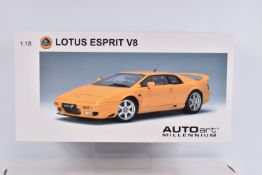 A BOXED AUTOART MILLENIUM 1:18 SCALE LOTUS ESPRIT V8 DIECAST MODEL VEHICLE, numbered 75313, in